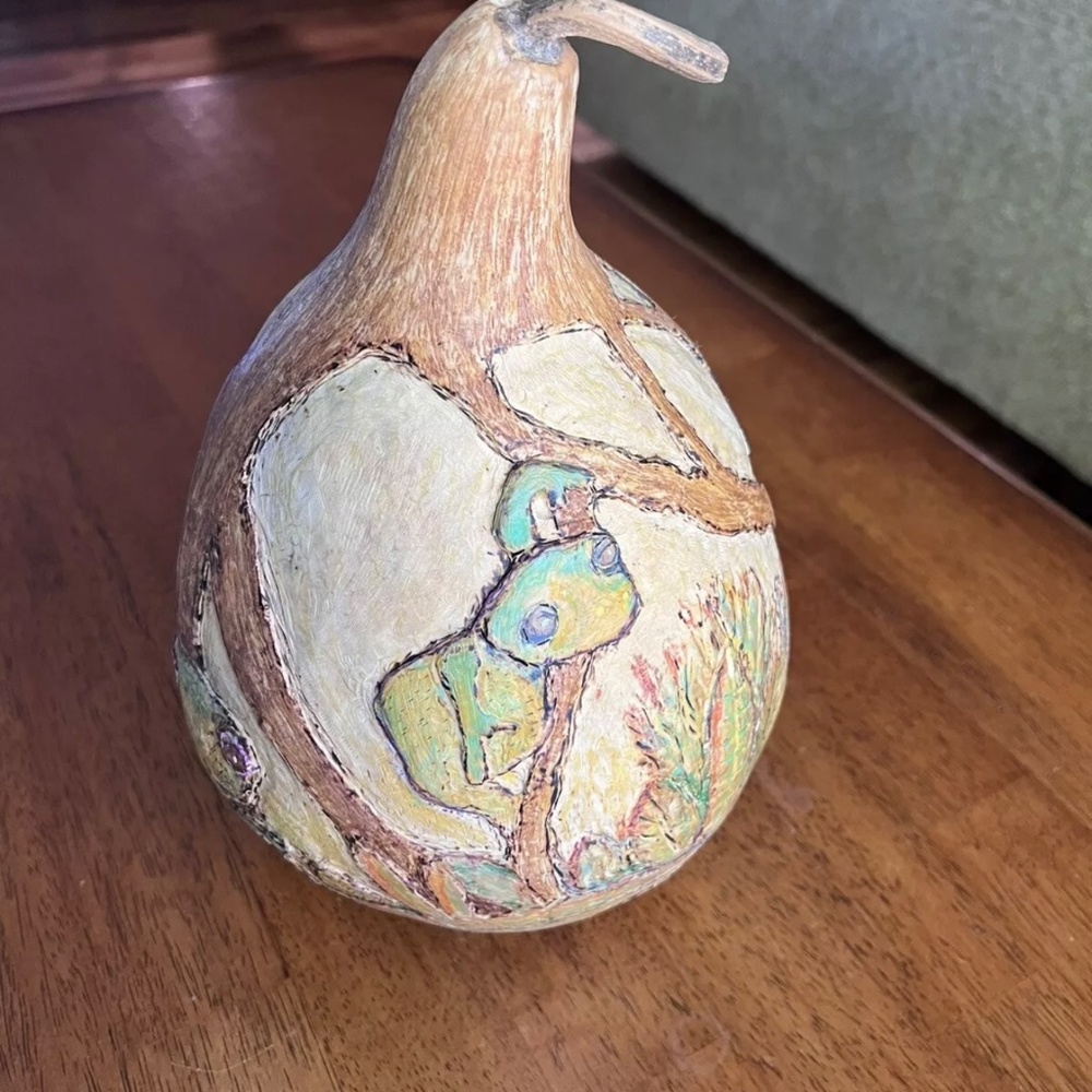 Handmade Carved Painted Signed Intricate Detailed Tree Frog Gourd Art Decor 12” - Picture 2 of 13